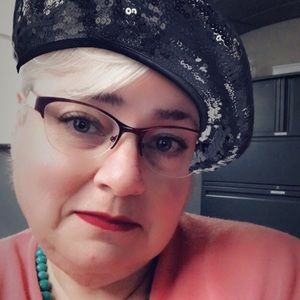 Meet your Posher, Patricia